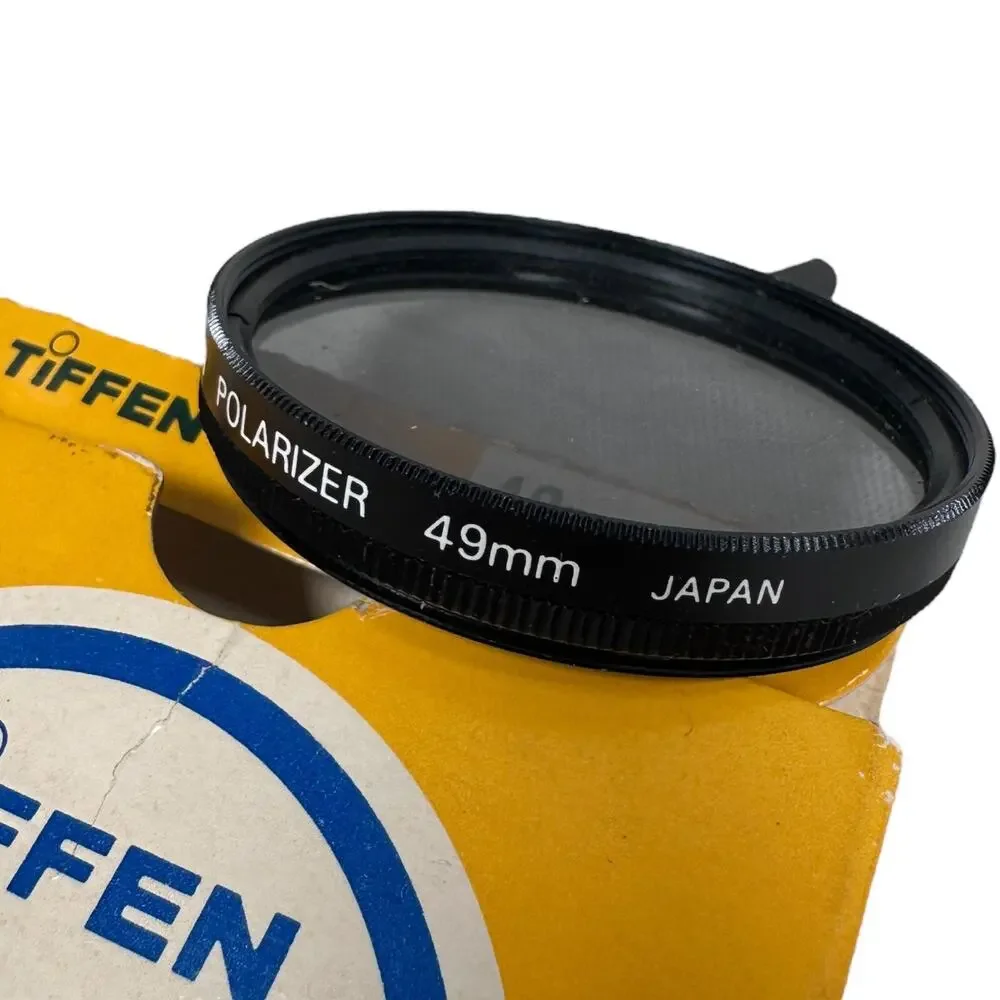 Vintage Tiffen Polarizer‎ Screw-In Photographer Camera Lens Filter 49mm Circular